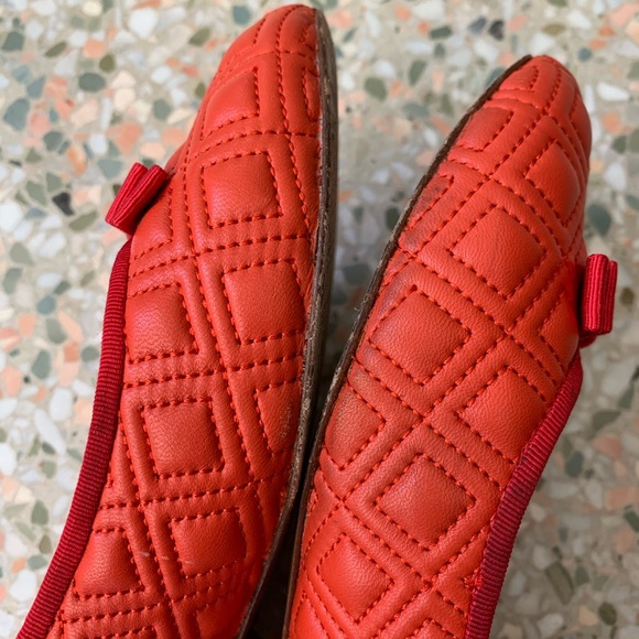 Tory Burch Marion red-orange quilted ballet flats with red bow - Picture 4 of 13